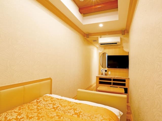 Economy Single Room, Non Smoking (Couples Hotel)