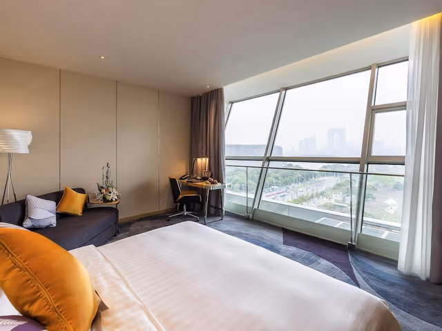 Premier Room, 1 King Bed