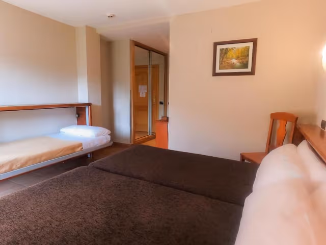 Triple Room (2 + 1)