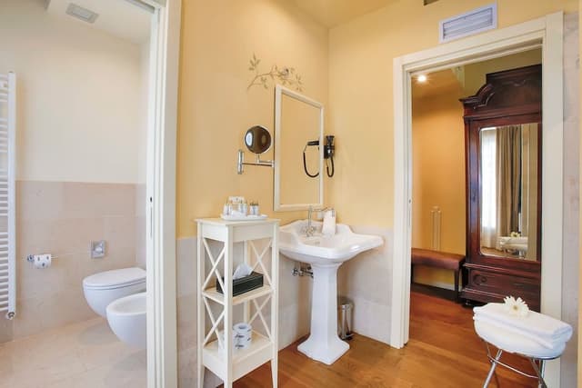 Comfort Triple Room