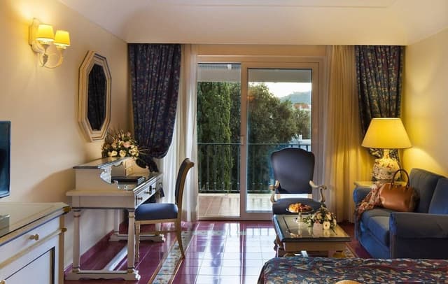 Deluxe Room, Garden View