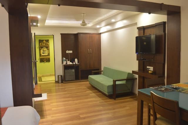 Super Deluxe Room With Private Balcony