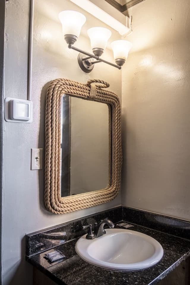 Hostel Bed in 4 Bed Male Shared Dormitory