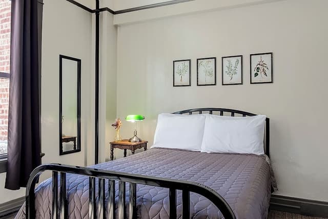 Hostel Room Full Bed w/Shared Bathroom in Hallway
