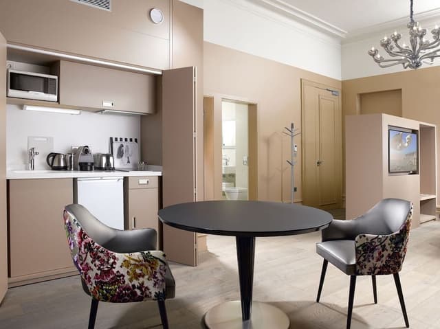 Comfort Suite