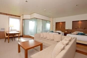 Luxury Twin Room