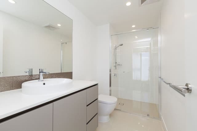 1 Bedroom Ocean View Apartment