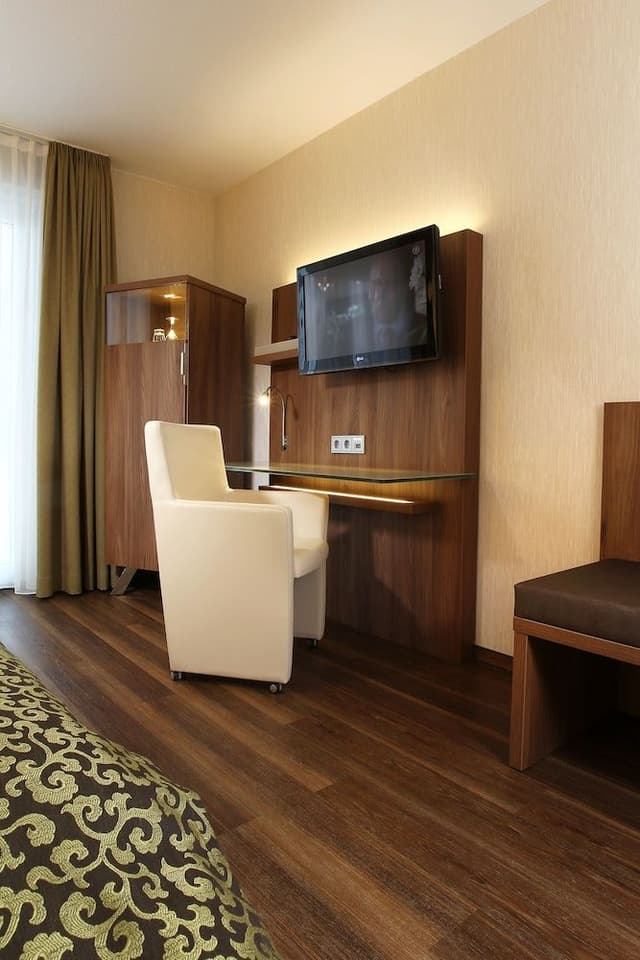 Business Single Room