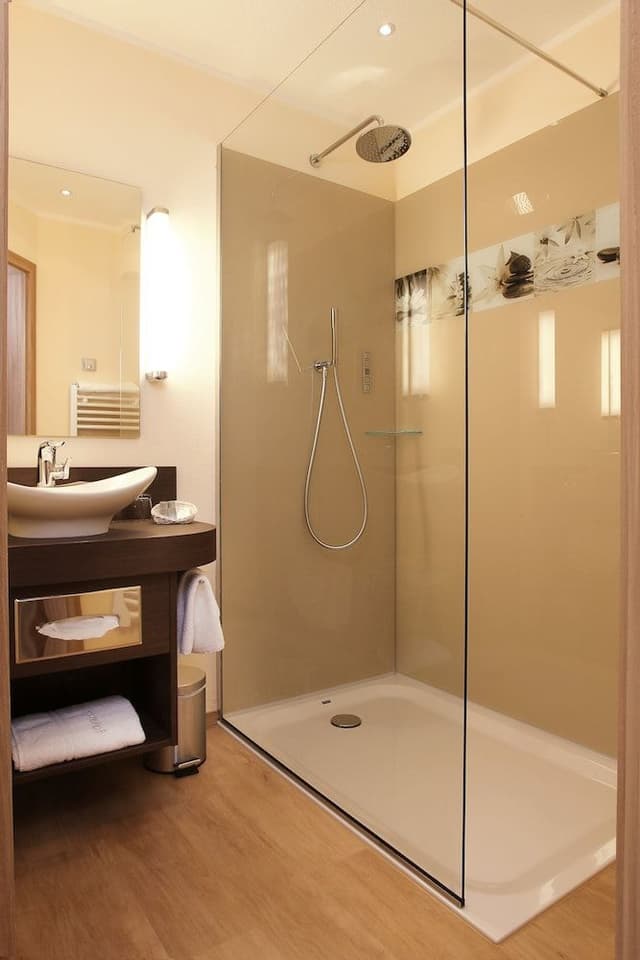 Business Single Room