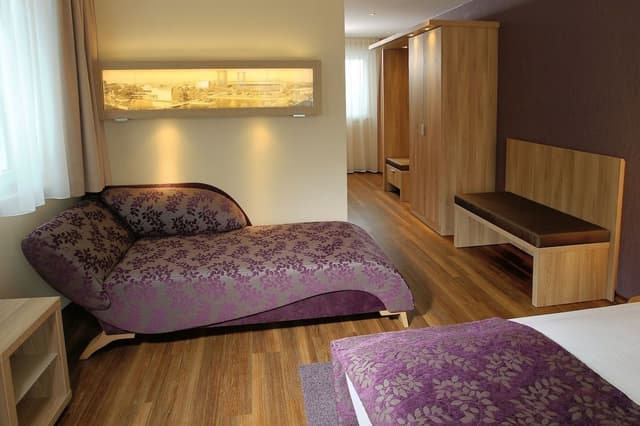 Business Single Room