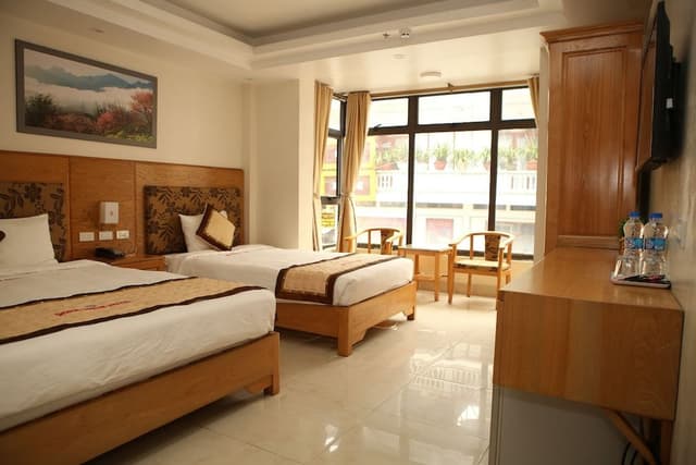 Triple Room with City View