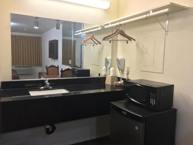 Double Room, 2 Double Beds, Non Smoking, Private Bathroom