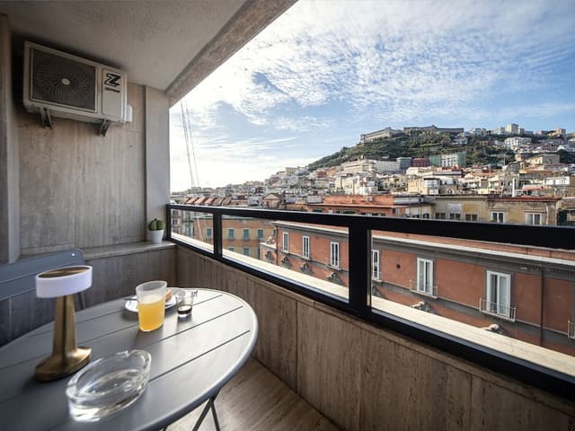 Deluxe Quadruple Room, Private Bathroom