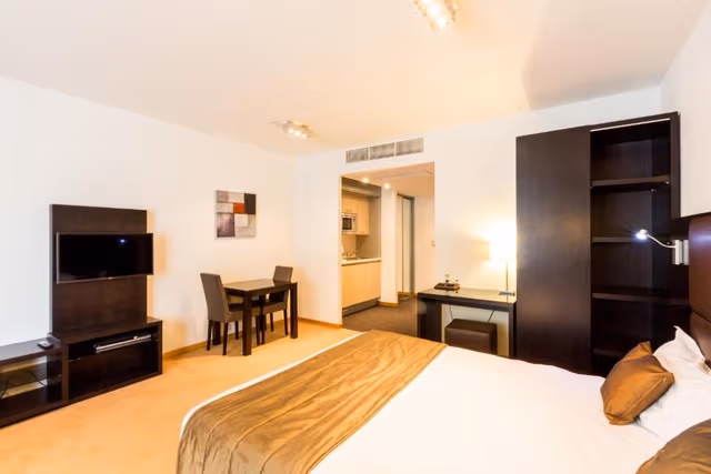 Sunrise Studio with Kitchenette