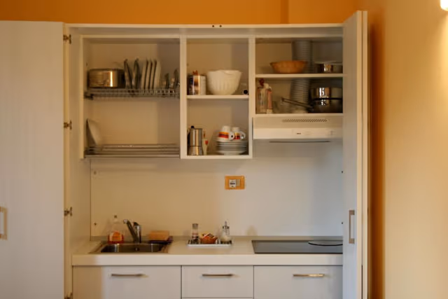 Family Room, Kitchenette, Garden View