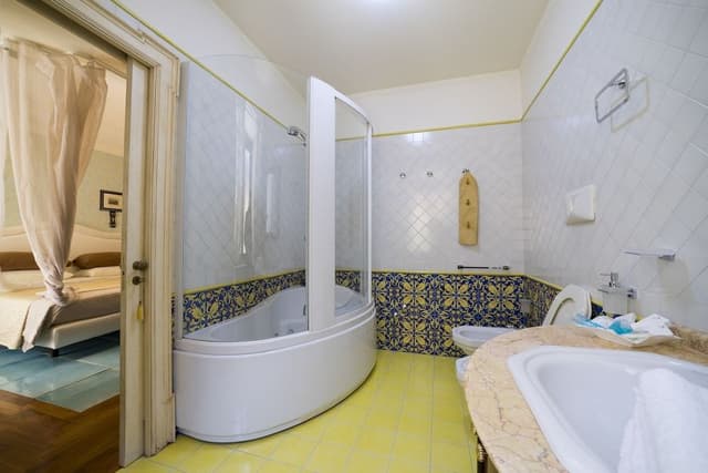 Suite, Terrace