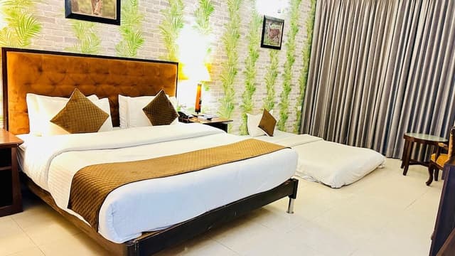 Executive Room