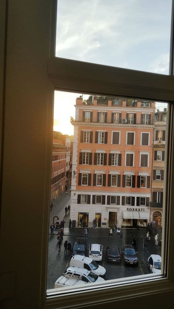 Standard Double Room, 1 Queen Bed (Piazza di Spagna)