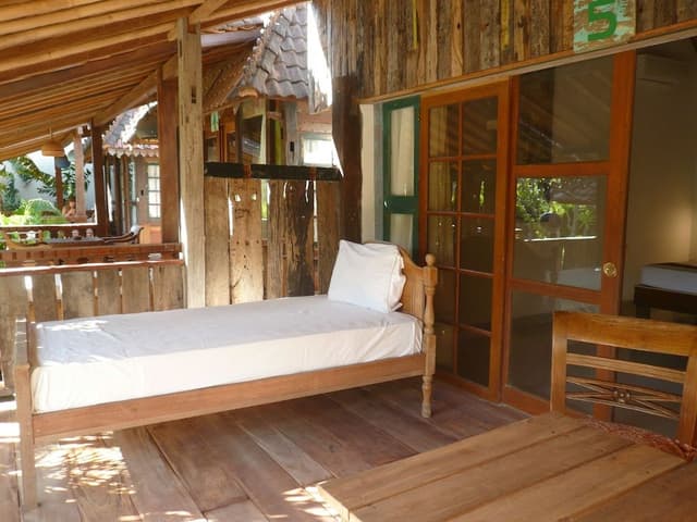 Deluxe Bungalow, Garden View
