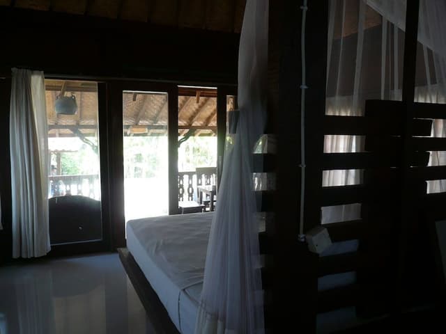 Deluxe Bungalow, Partial Ocean View