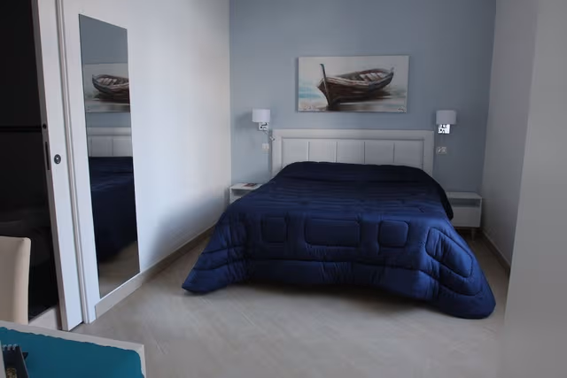 Junior Suite, 1 Double Bed with Sofa bed, Ensuite, Partial Sea View