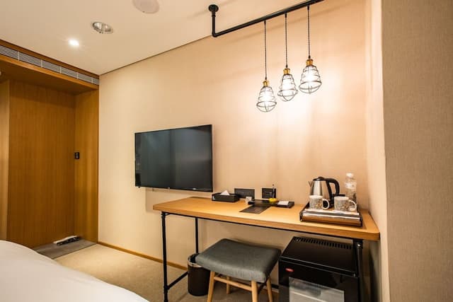 Double Room, 1 Double Bed