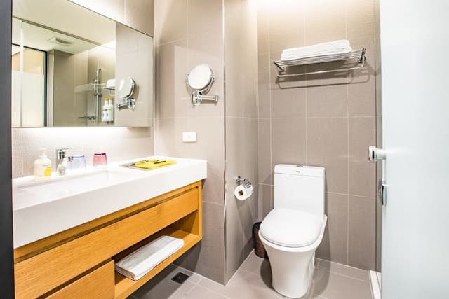 Double Room, 1 Double Bed