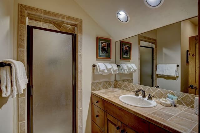 Luxury House, Multiple Bedrooms, Resort View, Slope side