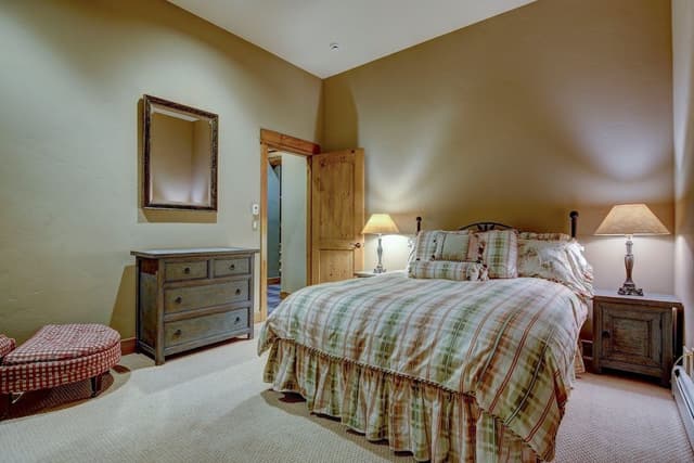Luxury House, Multiple Bedrooms, Resort View, Slope side