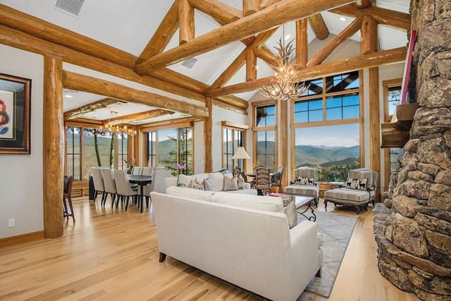 Luxury House, Multiple Bedrooms, Resort View, Slope side