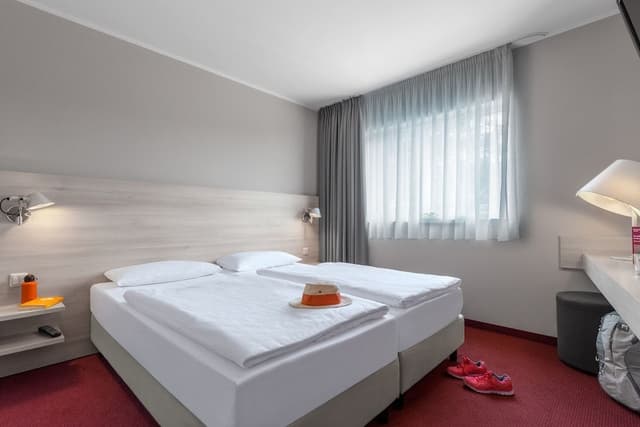 Standard Single Room