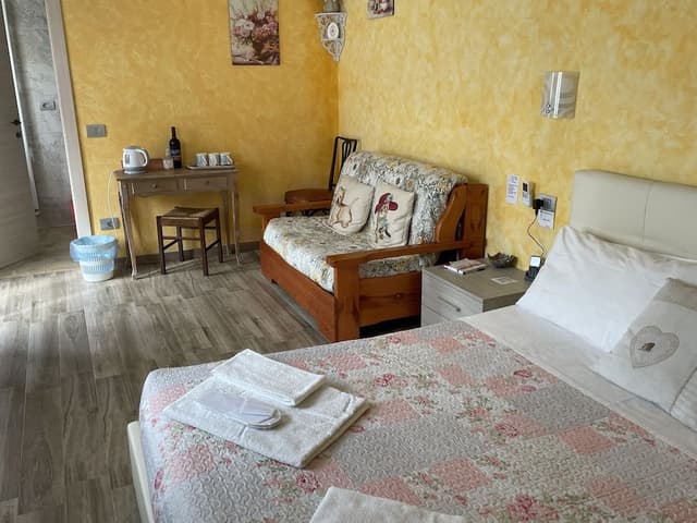 Comfort Triple Room, Poolside (Giglio)