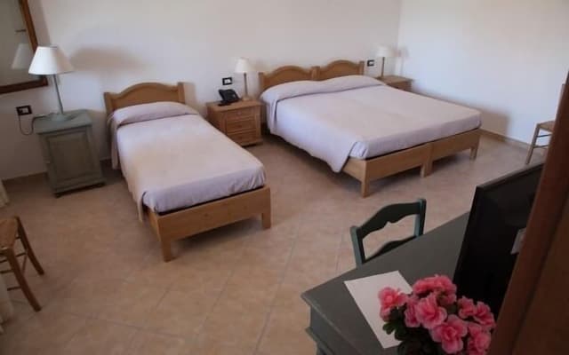 Triple Room