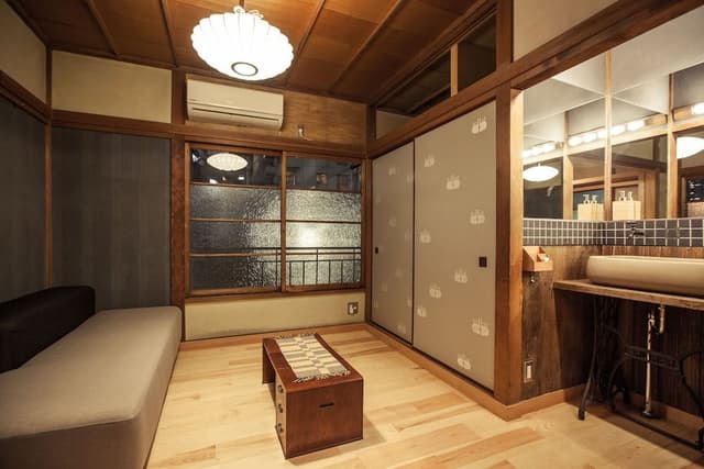 Traditional House, 5 Bedrooms, Non Smoking