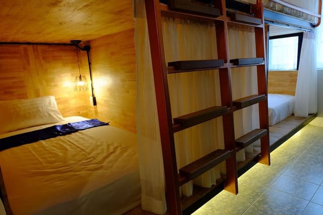Capsule in Female Dorm