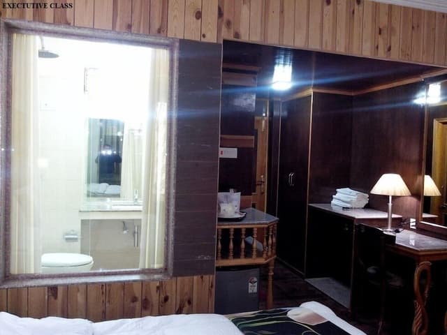 Executive Room, Mountain View