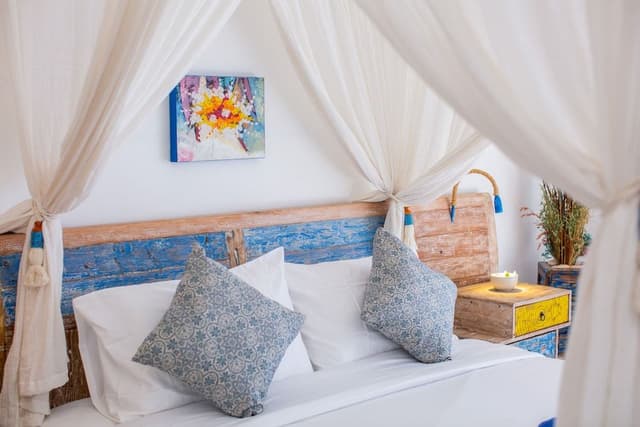 5 Bedroom MasBro villa