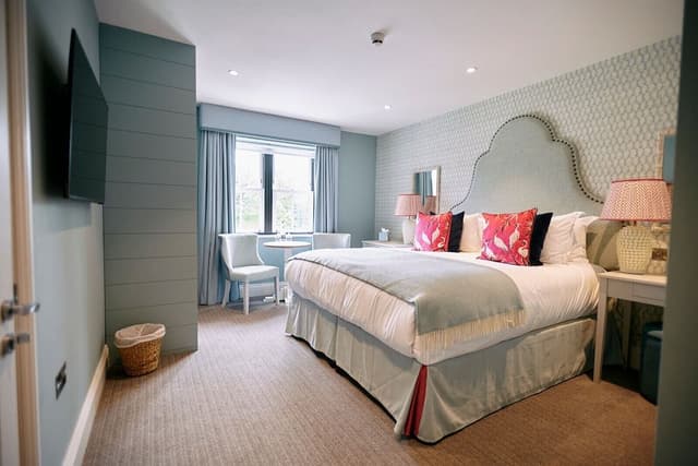 Splendid Room