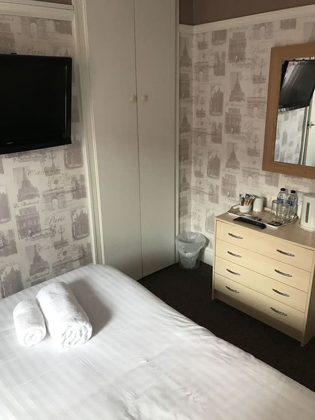 Quadruple Room, Beach View