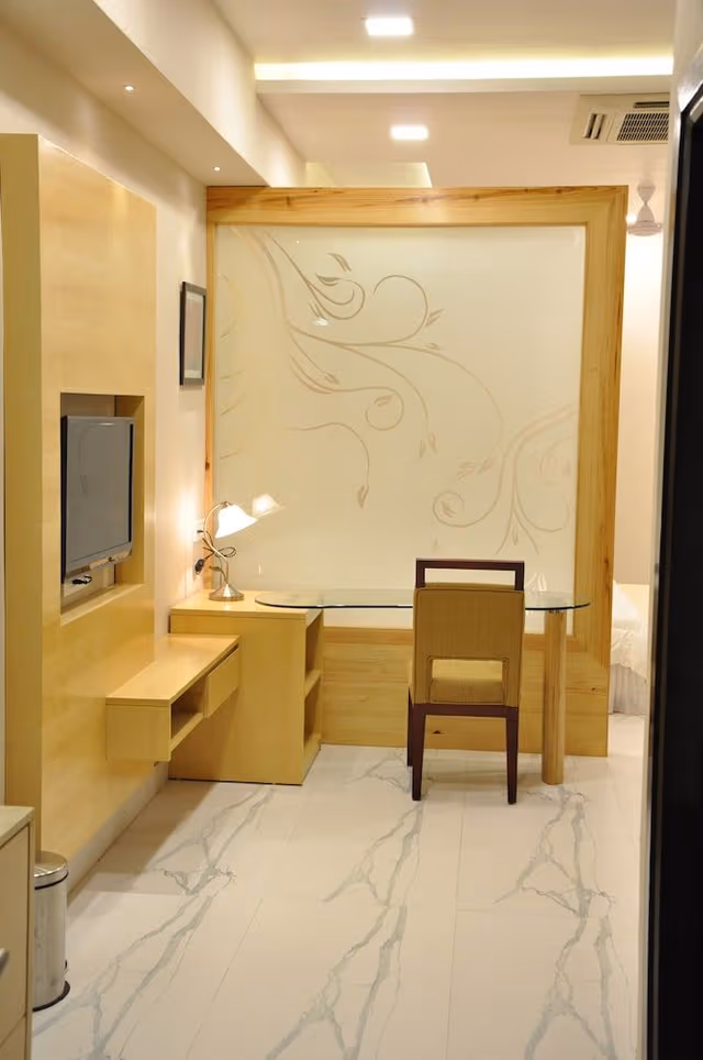Executive Suite