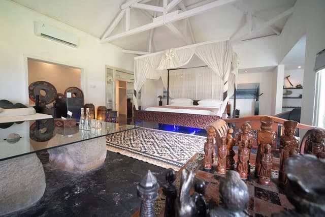 Majapahit Suite
