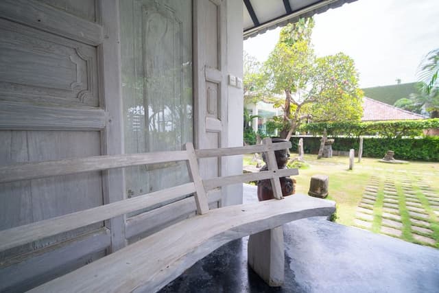 Majapahit Suite