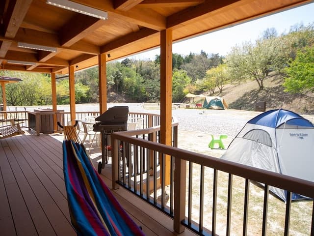 Glamp Cabin, Non Smoking