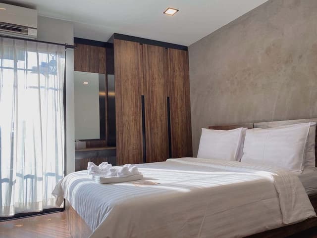 Studio, 1 Queen Bed
