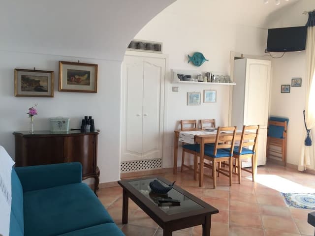 Panoramic Apartment, 2 Bedrooms, Jetted Tub, Sea View (L'Infinito)