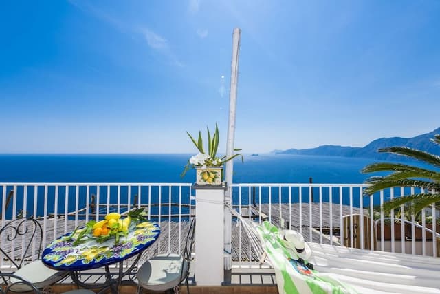 Panoramic Apartment, 2 Bedrooms, Jetted Tub, Sea View (L'Infinito)