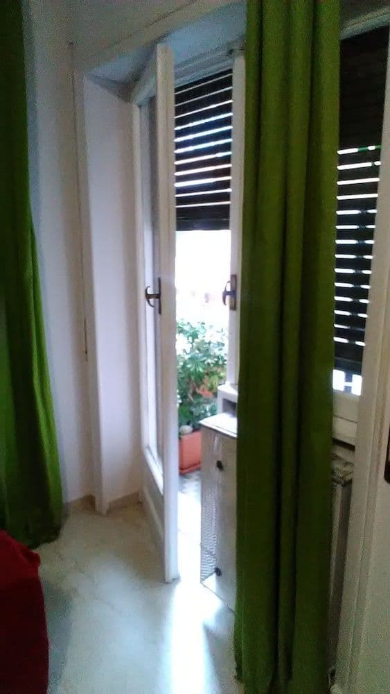 Triple Room, Balcony