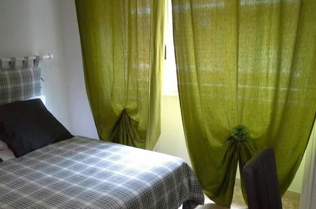 Triple Room, Balcony