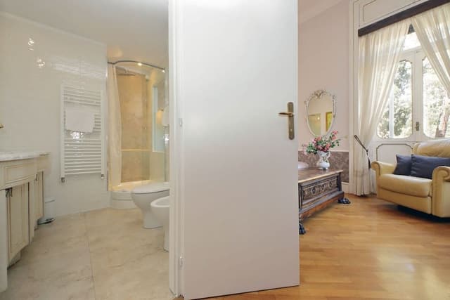 Suite, City View (Cesare)