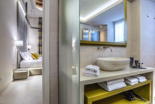 Deluxe Double or Twin Room